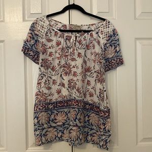 Lucky Brand v neck tie floral blouse